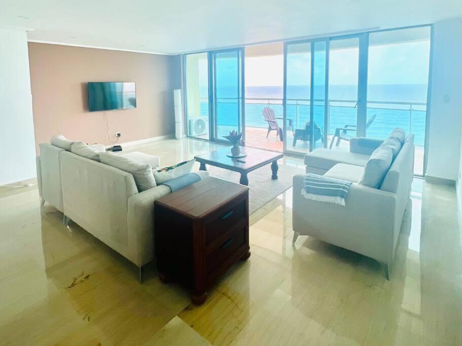 Beach Front Penthouse In Exclusive Tower ซานโตโดมิงโก ภายนอก รูปภาพ